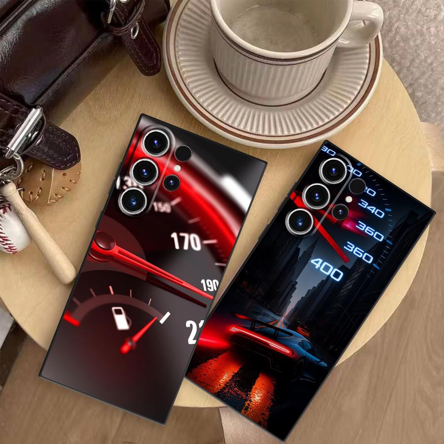 Custodia Rossa con Motivo Auto - Samsung Galaxy S25 recensione e prezzo