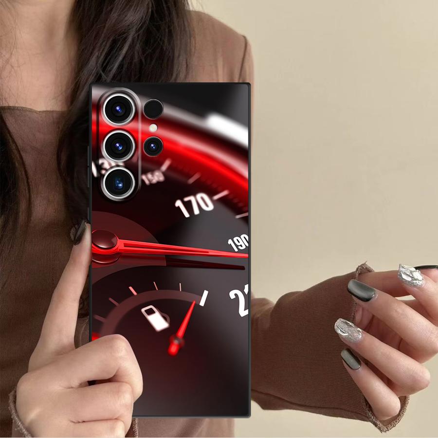 Custodia Rossa con Motivo Auto - Samsung Galaxy S25 recensione e prezzo